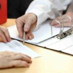 Банк қызметкері алаяқтық жасаған