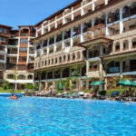 Болгариядағы қымбат үйлер біздің депутаттарға тиесілі ме?