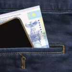 Мобильді аударымдарды 1 қаңтардан бастап тексеру: министрлік мән-жайды айтты