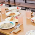 Түркістандағы 70 мектептің асханасында санитариялық талаптар сақталмаған